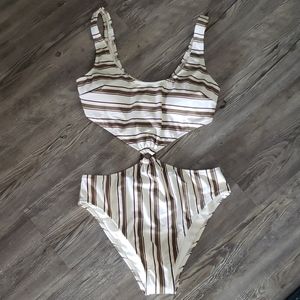One piece cut-out bathing suit